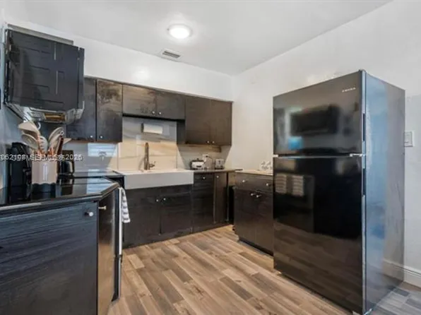 1021 NW 37th Ave #1021, Miami, FL 33125