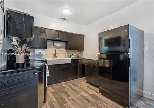 1021 NW 37th Ave #1021 Photo 1