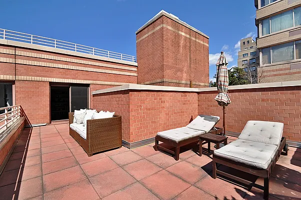 Sold by Corcoran | media 8