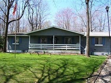 1st image of 1585 Pierpont Dr