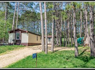 W7210 Newland Rd, Black Creek, WI 54106