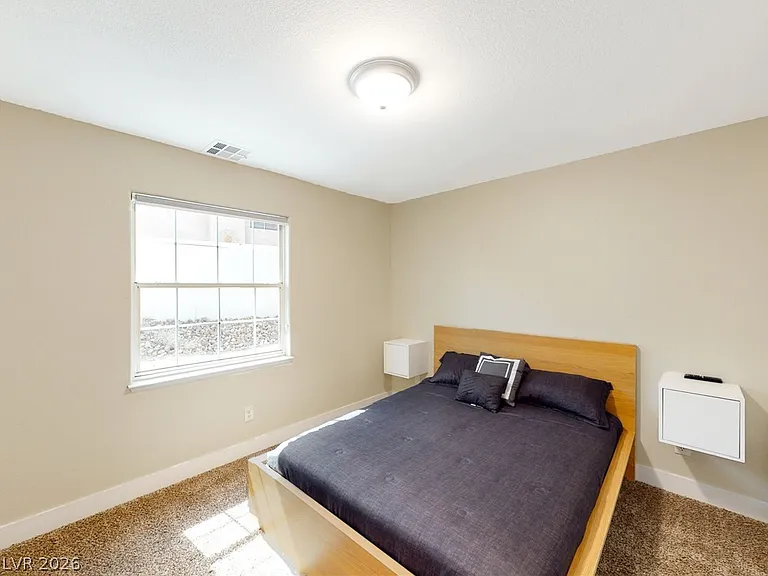 9041 Kingsdale Ct — Photo 21