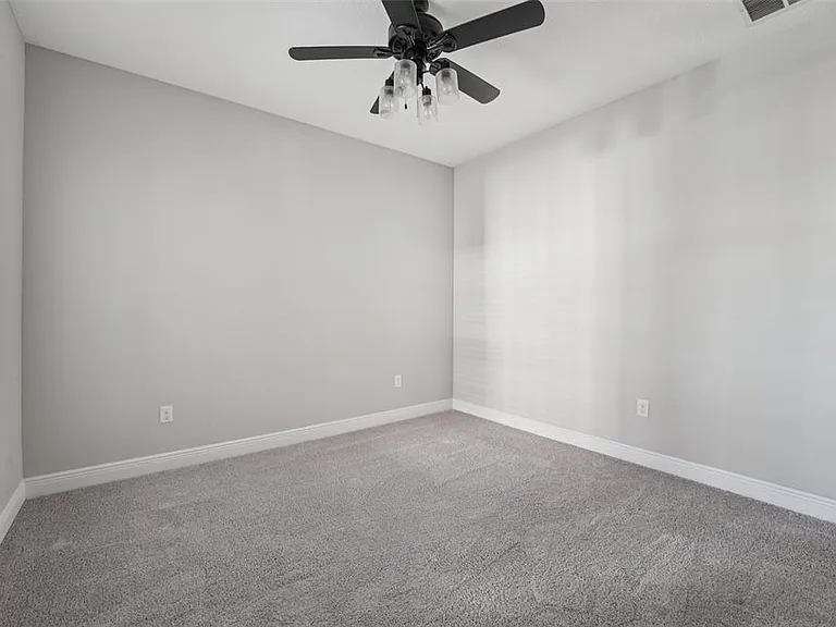 13524 Circa Crossing Dr — Photo 28
