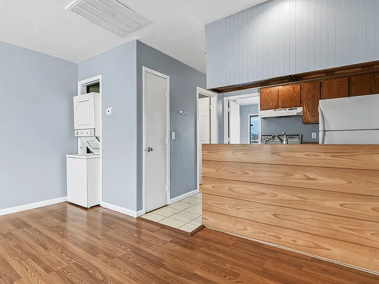 2832 Stanton St — Photo 26