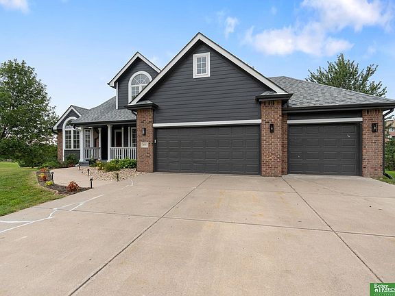 4th image of 4003 Birchwood Dr