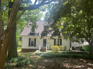 1300 Rainwood Ln, Raleigh, NC 27615