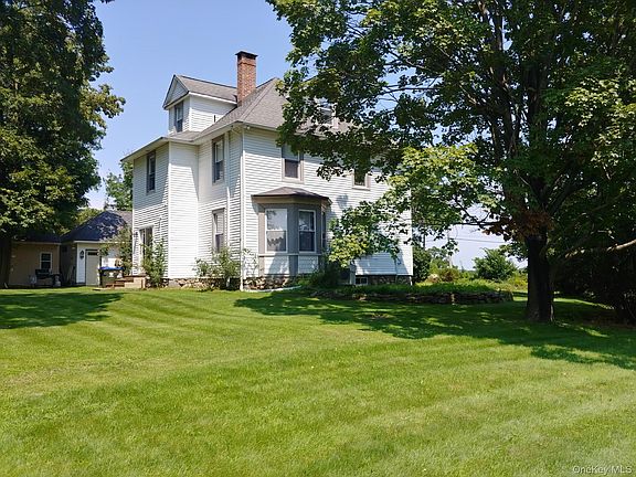 2nd image of 165 Round Hill Road