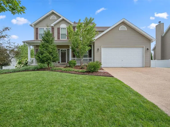 39 Savannah Hill Dr, Saint Peters, MO 63376