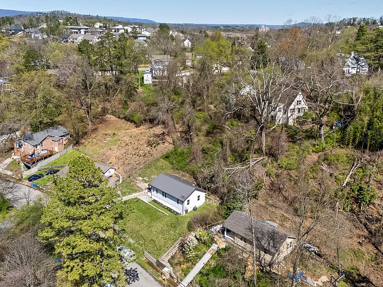 719 Federal St — Photo 23