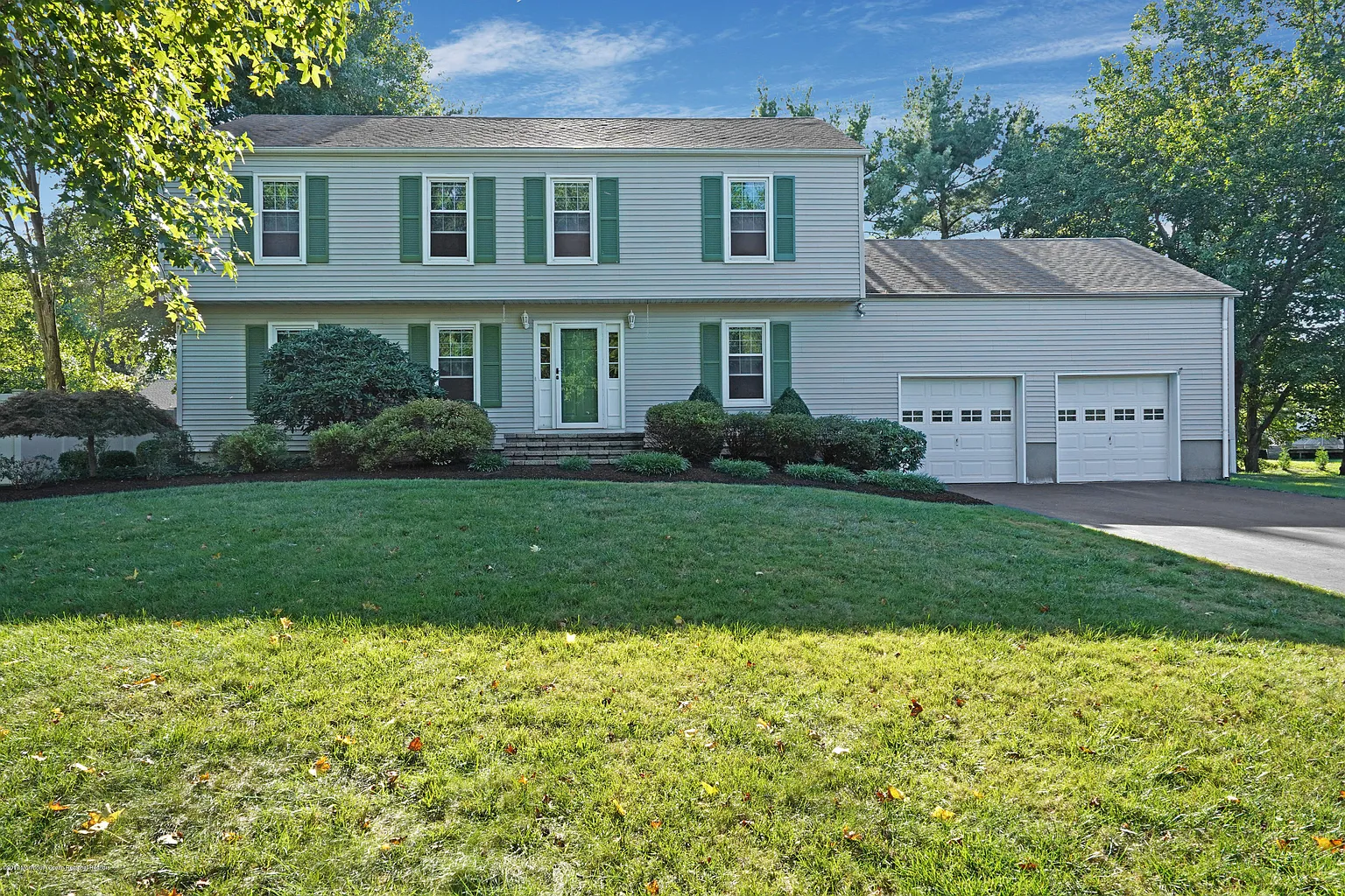 2 Abbey Ln photo 1