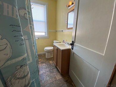 5th image of 553 Vickroy Ave