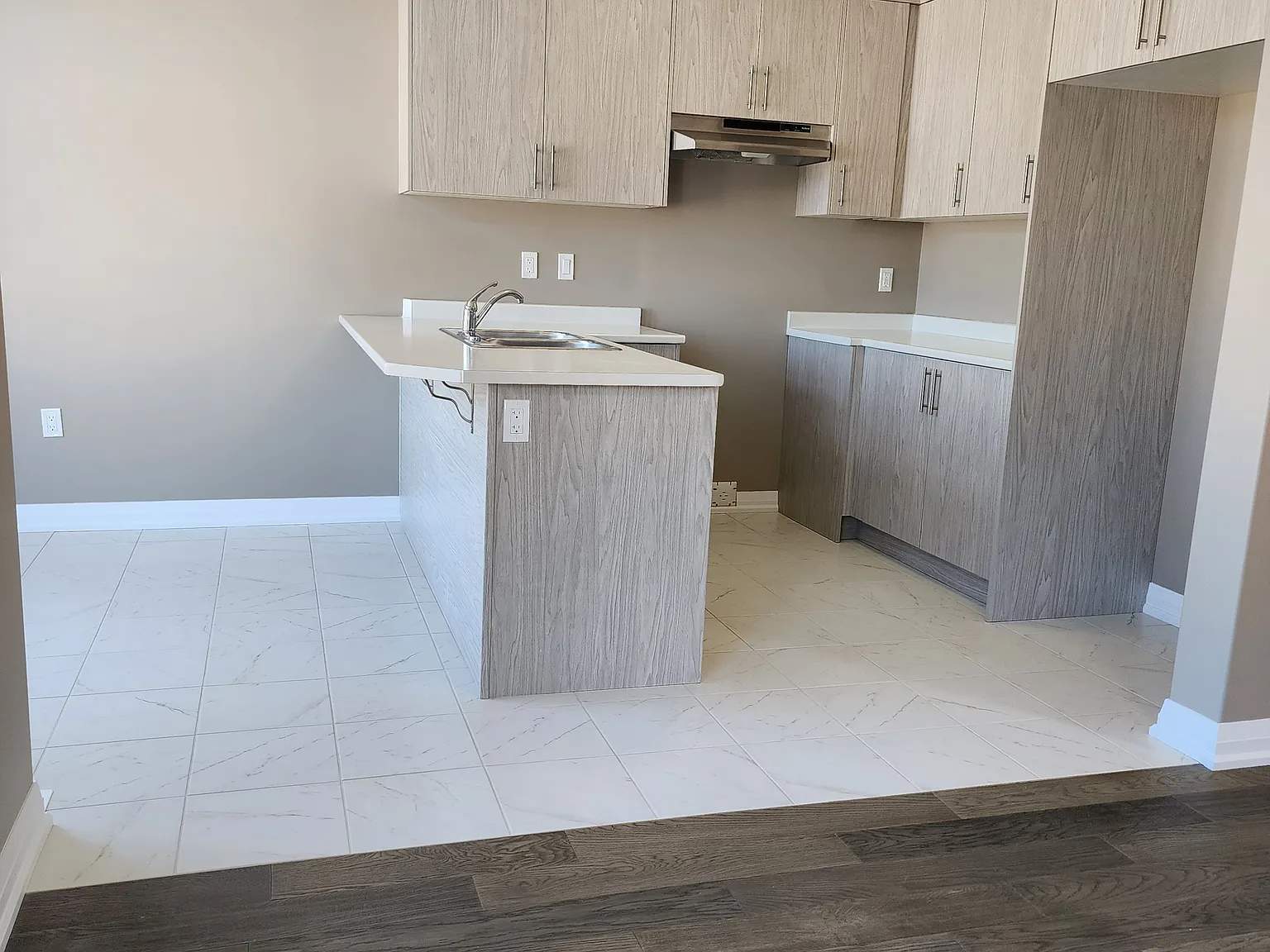 3 bed, $2,600 — Photo 4