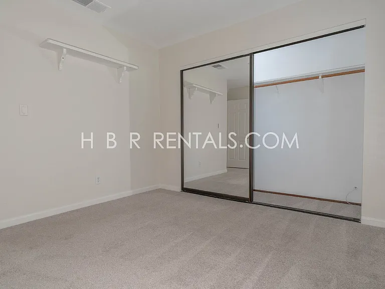 2865 Morgan Dr — Photo 24