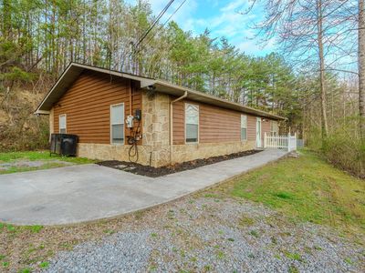 1430 Am King Way, Sevierville, TN, 37876