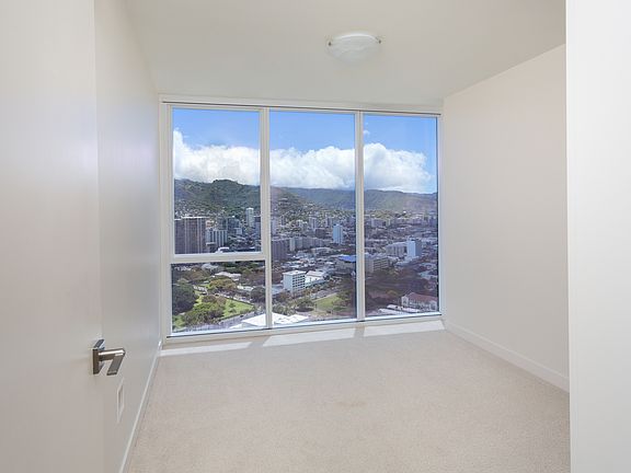 5th image of 888 Kapiolani Blvd #4302