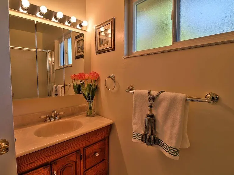 39262 Sundale Dr — Photo 13