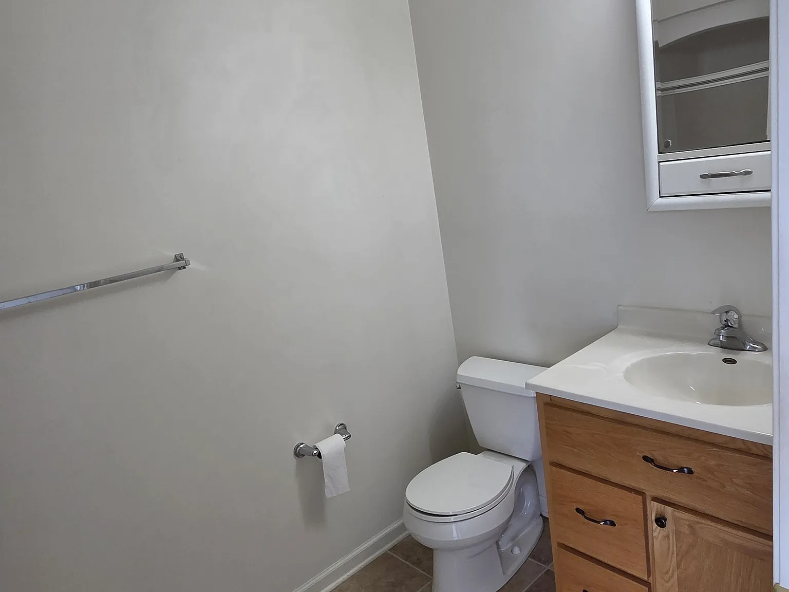 4 bed, 1512 sqft, $1,680 — Photo 2