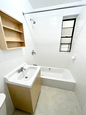 Rented by Living New York | media 6