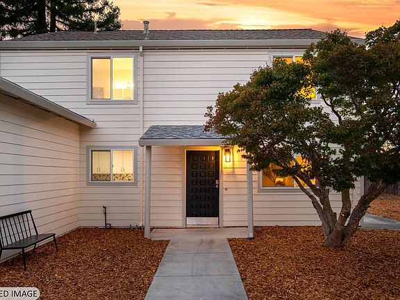 5th image of 121 Verde Court