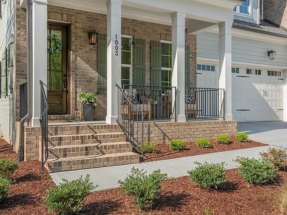 2nd image of 1003 Laurelwood Dr