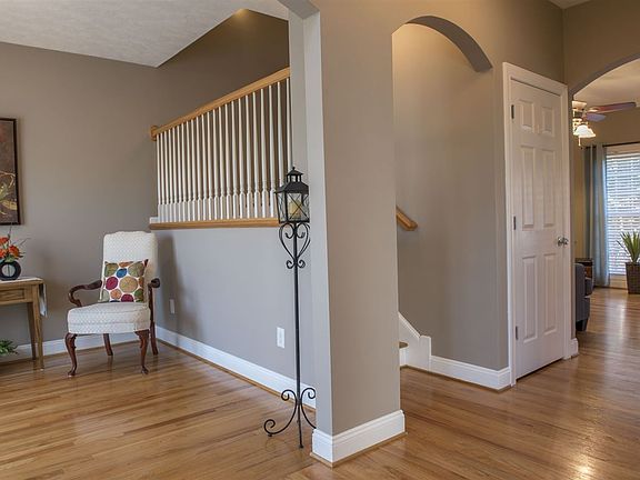 4th image of 2931 Brookshire Dr