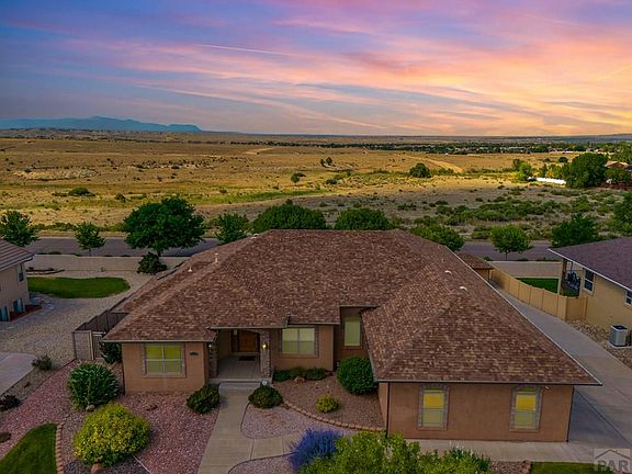 3rd image of 5529 Terracina Pl