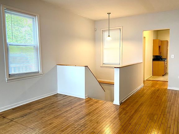3rd image of 2422 N Clybourn Ave #1