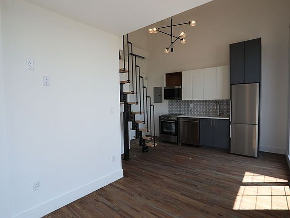 2nd image of 486 Lefferts Ave #P2