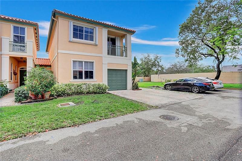 1st image of 8396 NW 142nd St