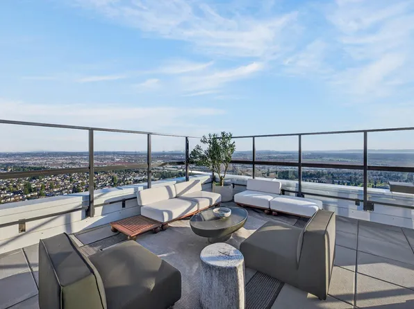 6468 Willingdon Ave #4301, Burnaby, BC V5H 2T3