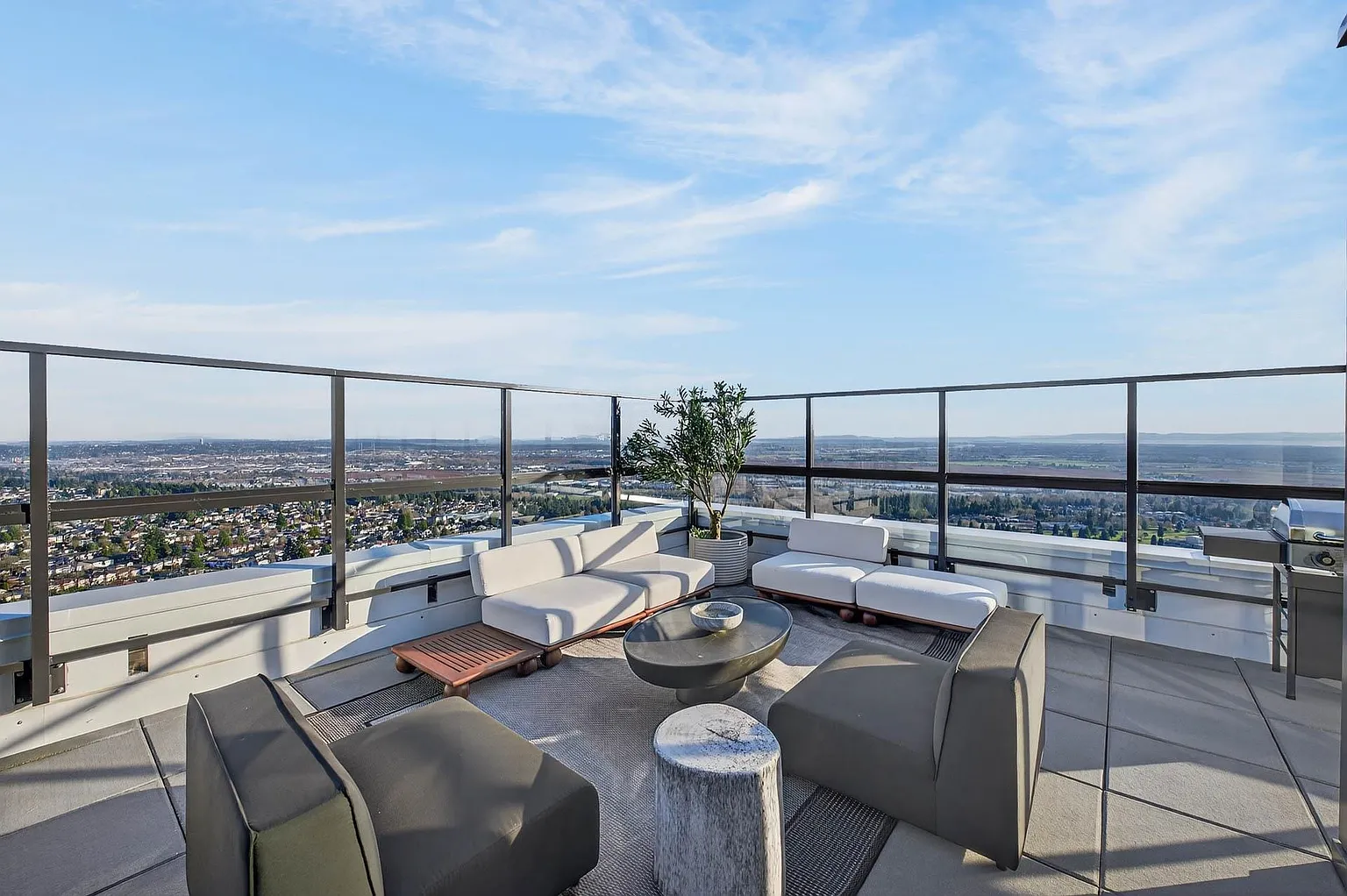 6468 Willingdon Ave #4301 photo 1