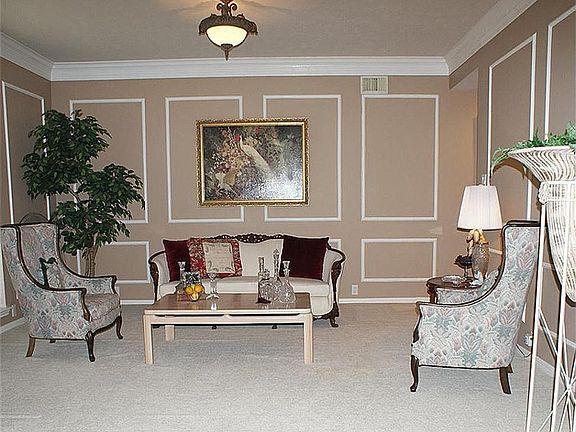 3rd image of 7011 Hearthside Dr