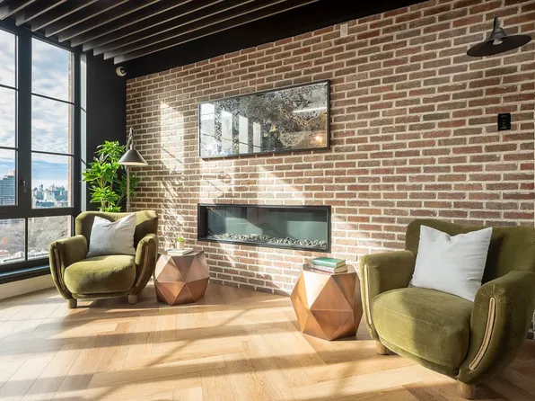 1856 Park Avenue image 21 of 22