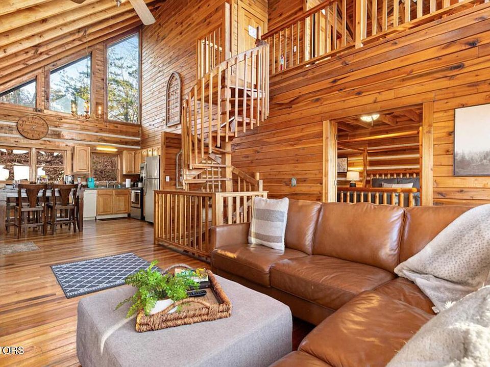 10th image of this home