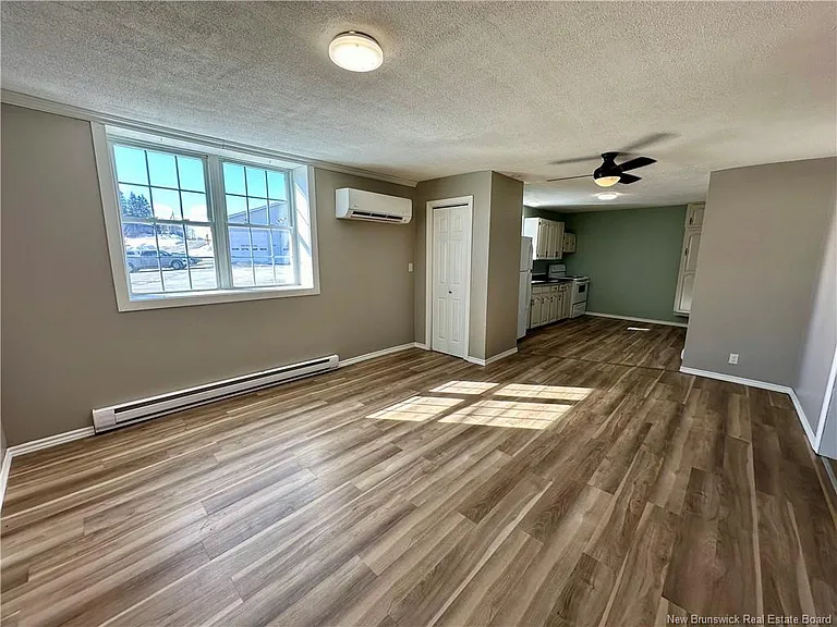 316 Main St — Photo 11