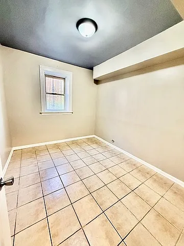 7932 S Kingston Ave #G — Photo 4