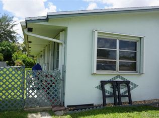 5726 Garfield St, Hollywood, FL 33021