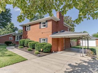 7806 Smyrna Pkwy, Louisville, KY 40219