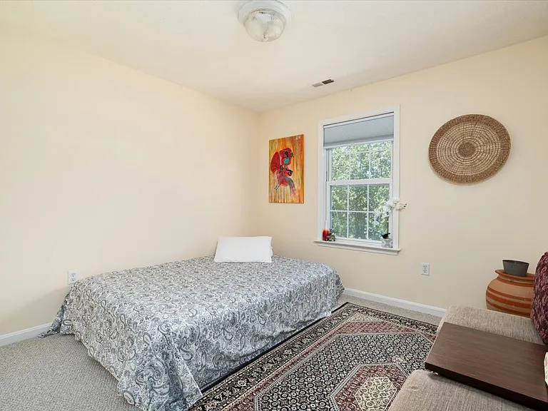 140 Founders Way — Photo 21