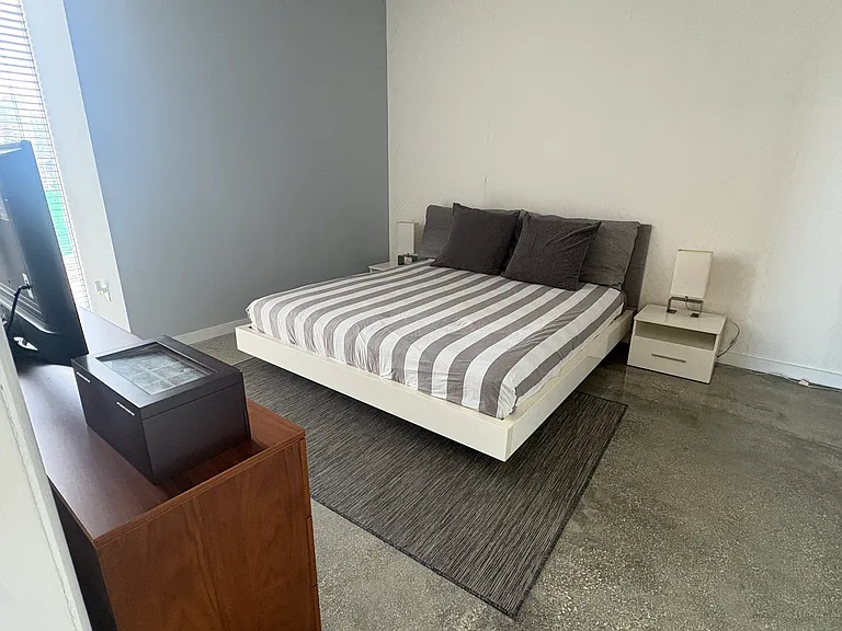 151 SE 1st St #2401 — Photo 3
