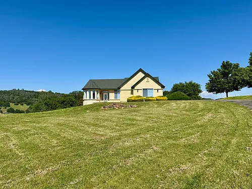 6255 Peacock Way Photo 1