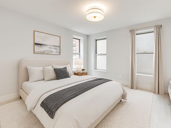 4th image of 1409 York Ave APT 2A