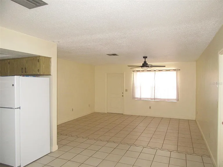 23023 Foote Ave — Photo 6