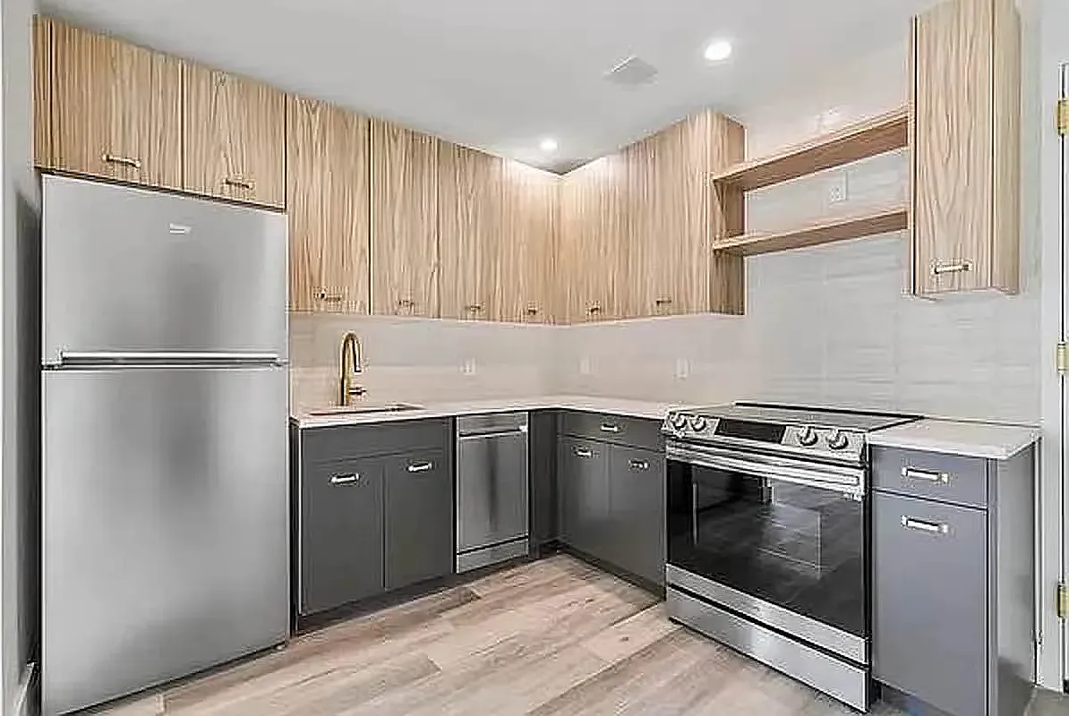 3333 Giles Avenue — Photo 4