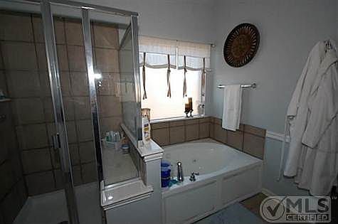 3rd image of 1200 Aberdeen Ln