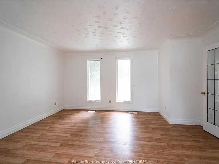 16 Eugenie St #UPPER — Photo 16