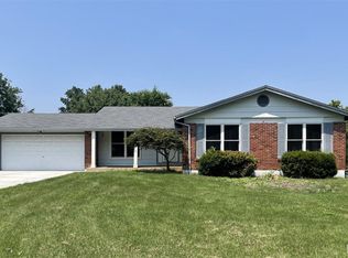 1109 Brittany Pkwy, Ballwin, MO