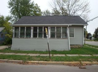 667 James St, Adrian, MI 49221