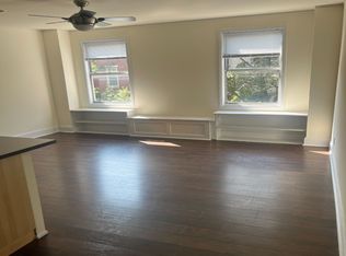 319 S 16th St #3F, Philadelphia, PA 19102