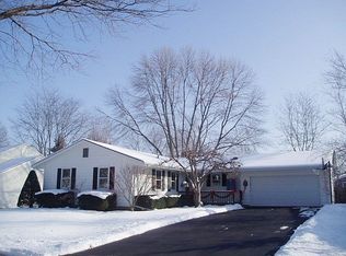 1402 S 12th St, Saint Charles, IL